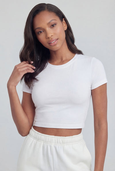Lara Seamless Crew Neck Crop T-Shirt