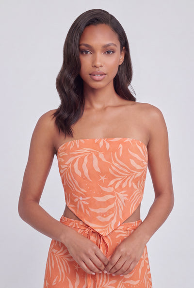 Seaside Hanky Hem Crop Top