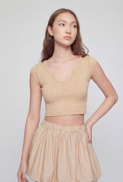 Paula Ribbed Seamless Notch Neck Top