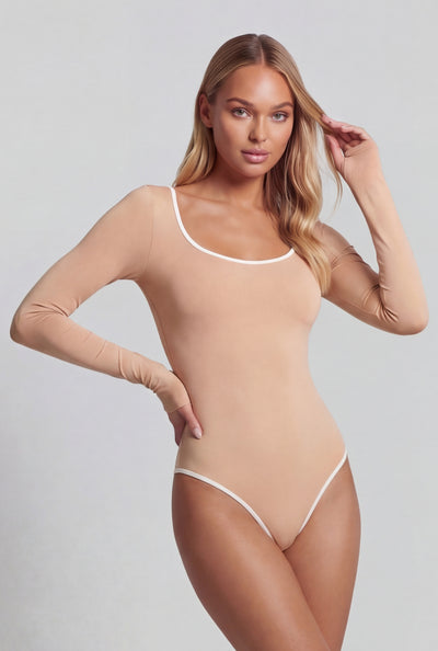 Carmen Contrast Scoop Neck Bodysuit