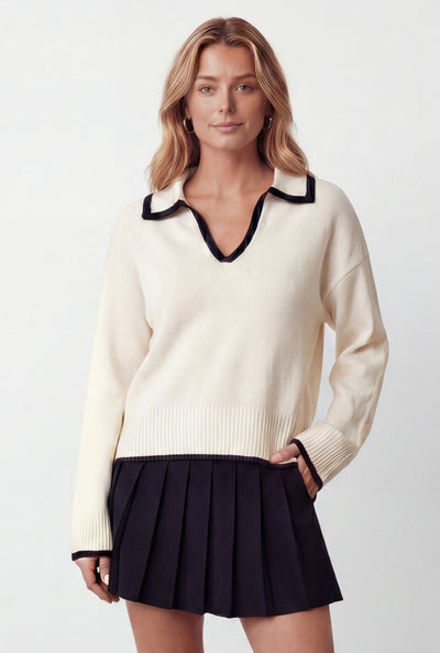 Brushed Knit Contrast Collar Sweater
