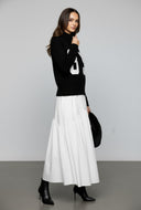 89 Ribbed Trim Knit Sweater
