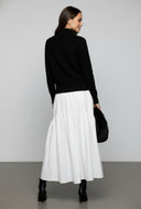 89 Ribbed Trim Knit Sweater