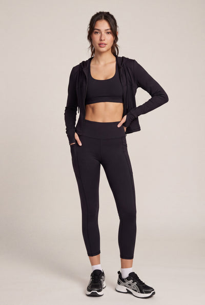 Davina Capri Leggings