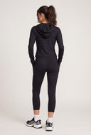 Davina Capri Leggings