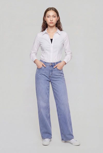 Low Rise Straight-Leg Jeans