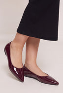 Edith Pointed Toe Flats