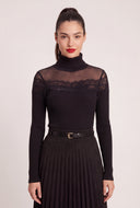 Clover Turtleneck Top