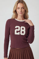 28 Crew Neck Long Sleeve Tee