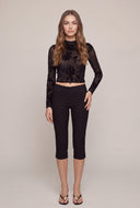 Skinny Capri Pants