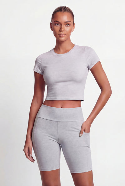 Crew Neck Short Sleeve Cropped Tee