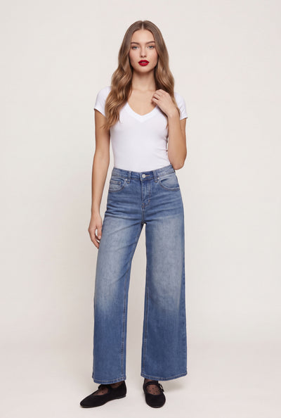Liana V-Neck Tee